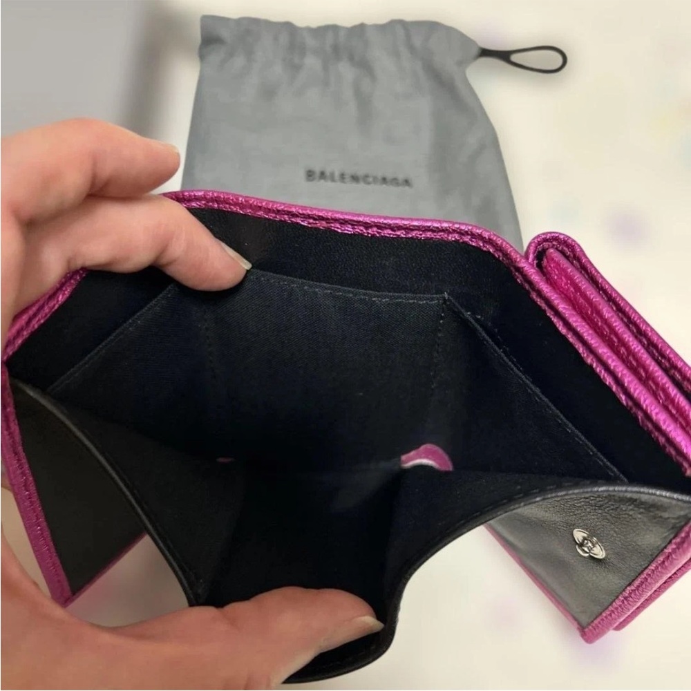 Balenciaga Pink Wallet - Picture 6 of 7